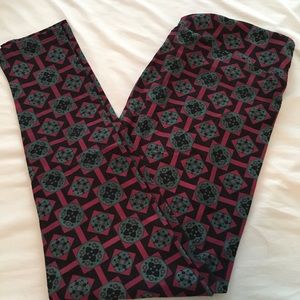 ✨❤️ LULAROE TC Leggings